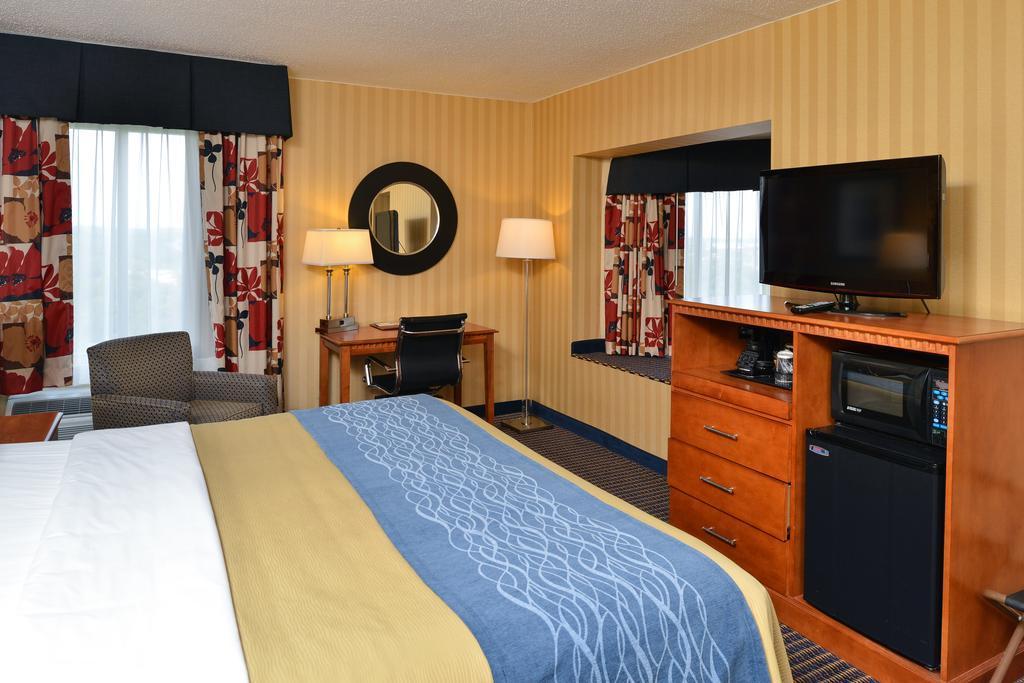 Comfort Inn & Suites Alexandria West エクステリア 写真